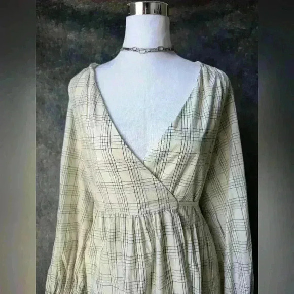 Cottagecore Maxi PDR Italy Wrap Dress - Picture 3 of 8